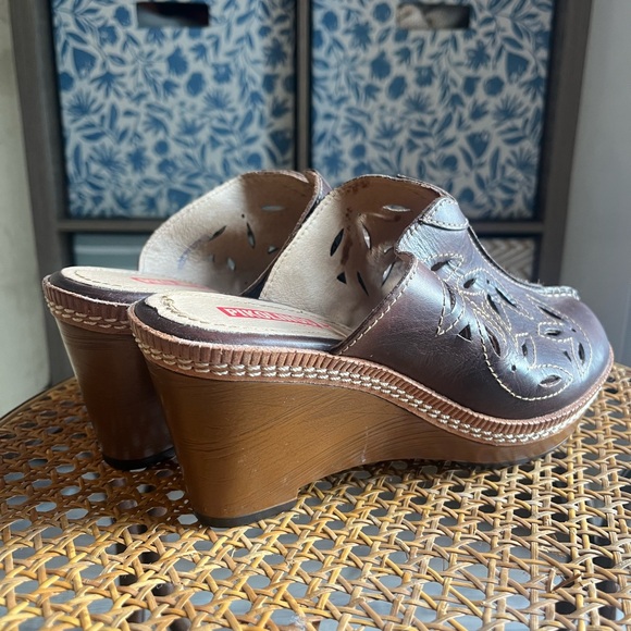 8.5 Pikolinos mules - Picture 2 of 11